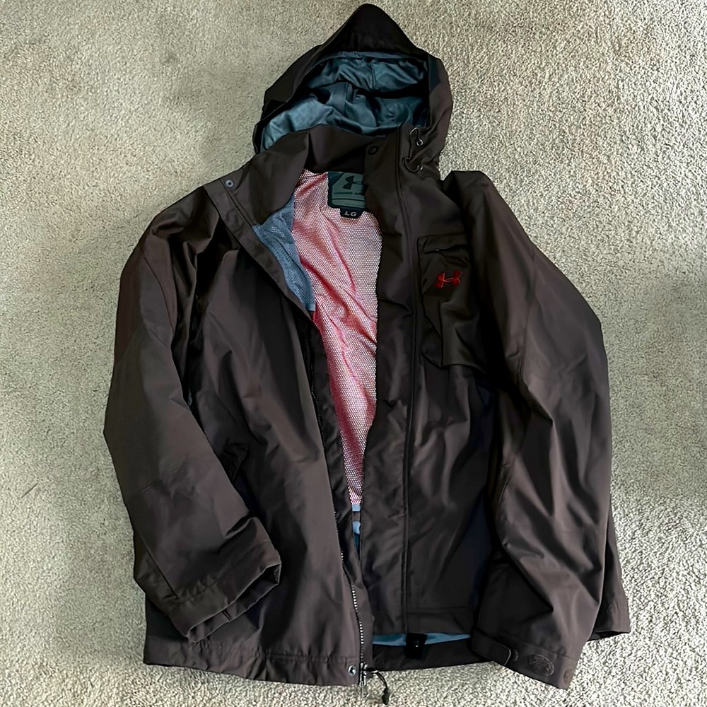 Under Armour Heavy Jacket Size Large